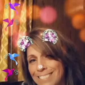 Meet your Posher, Dana